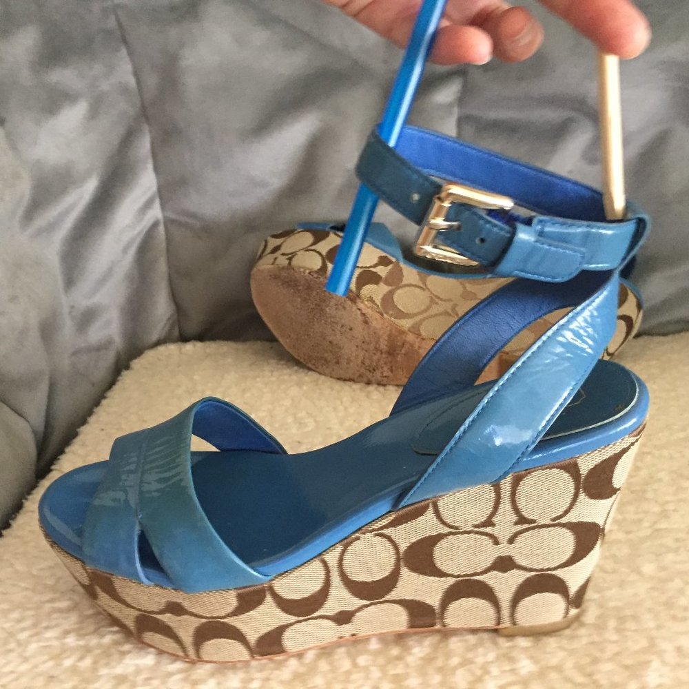 COACH PLATFORM SANDALS - Picture 4 of 8